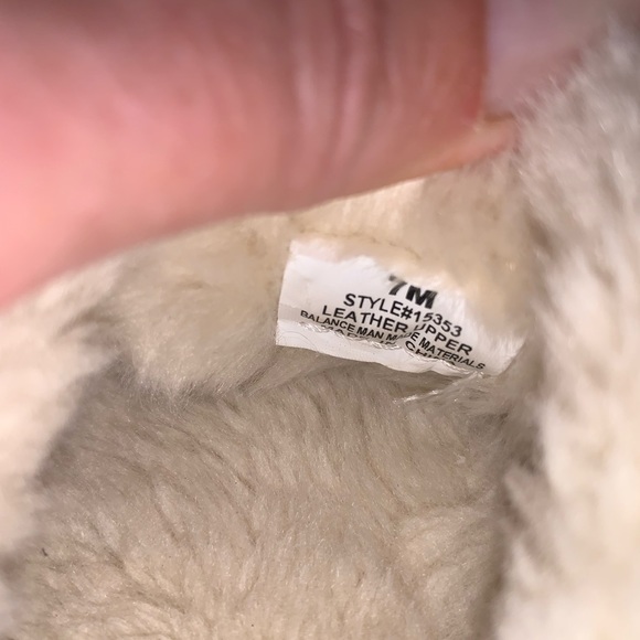 Cold Water Creek Shearling Lined Cozy Slippers.. Sz 7. EUC! - Picture 8 of 10